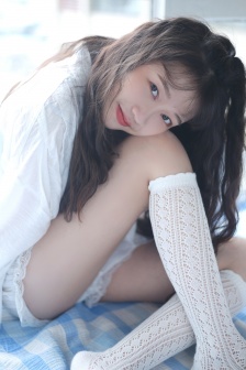 男生和女人互动视频